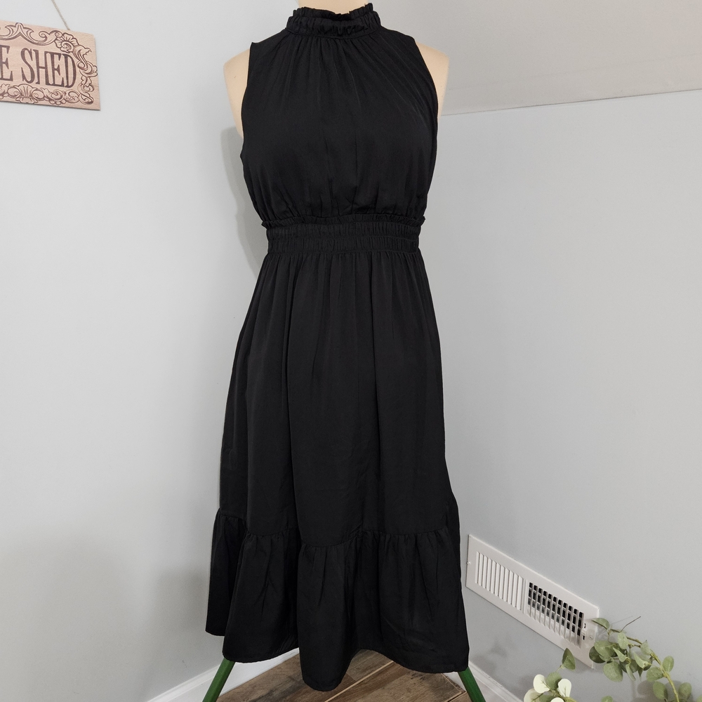 New Knox Rose Black Smocked Halter Mock Midi Dress Flowy Boho Lightweight Small